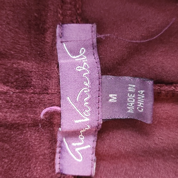 Gloria Vanderbilt Adelea Velour Tapered Pant - Picture 5 of 6